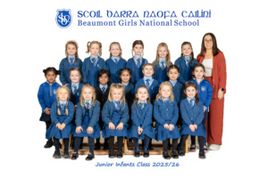 Beaumont Girls Juniors 2025/6 Class Photo 2